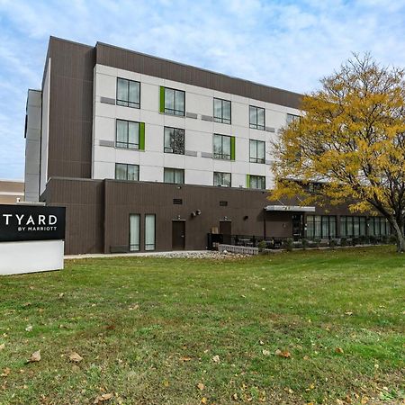 Courtyard By Marriott West Springfield Hotel Eksteriør billede